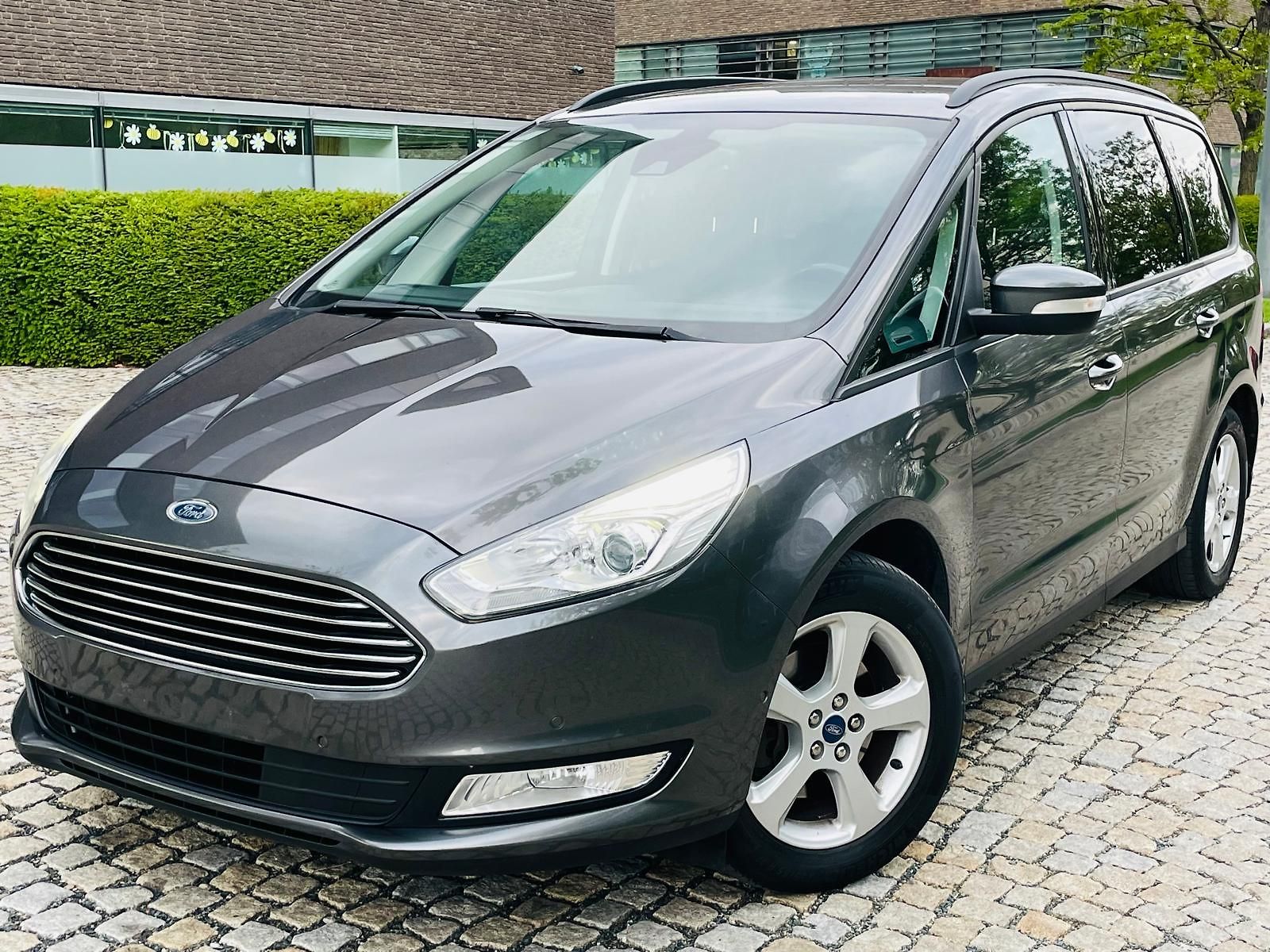 Ford Galaxy 2.0TDCi MANUÁL 7 MÍST TAŽNÉ 
