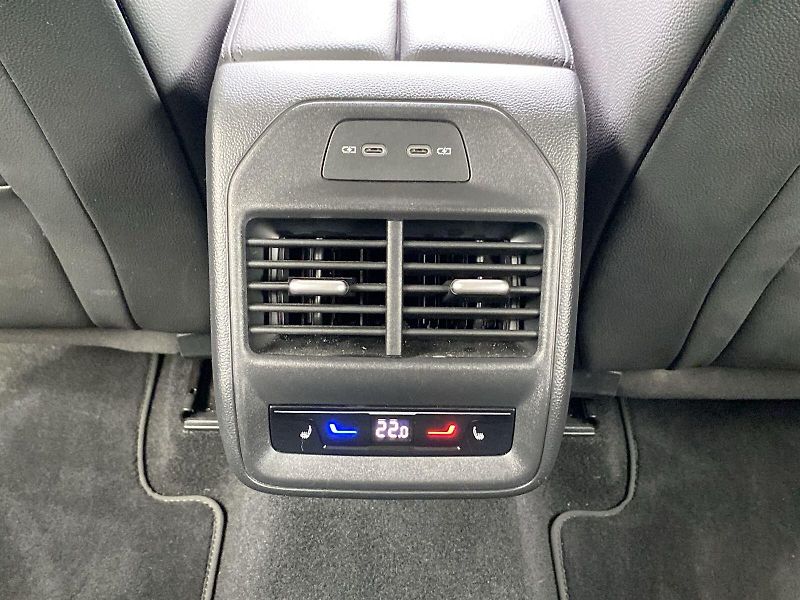 Škoda Superb (2024) 2.0 TDI 4x4 DSG L&K - fotka 30 z 41