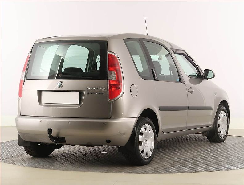 Škoda Roomster (2007) 1.4 16V, po STK, Tažné - fotka 5 z 18