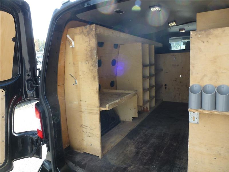 Volkswagen Transporter 2,0 TDI Long - fotka 22 z 48