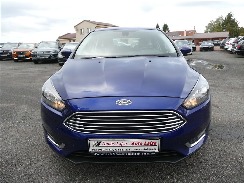 Ford Focus 1,5 110kW 1.MAJITEL, SERVISKA - fotka 2 z 48