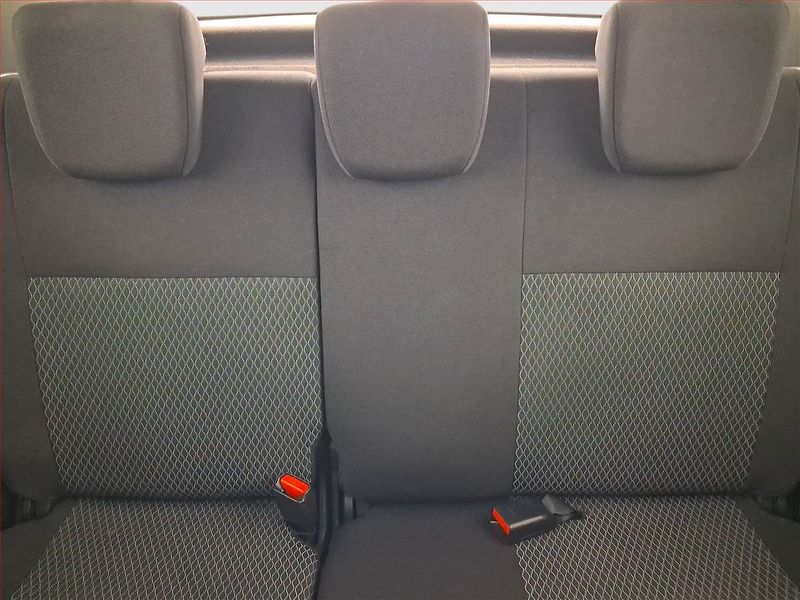 Suzuki Splash (2012) 1.0 - fotka 10 z 18