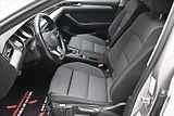 Volkswagen Passat 2,0 TDI 110 KW DSG Business Zá - náhled 13