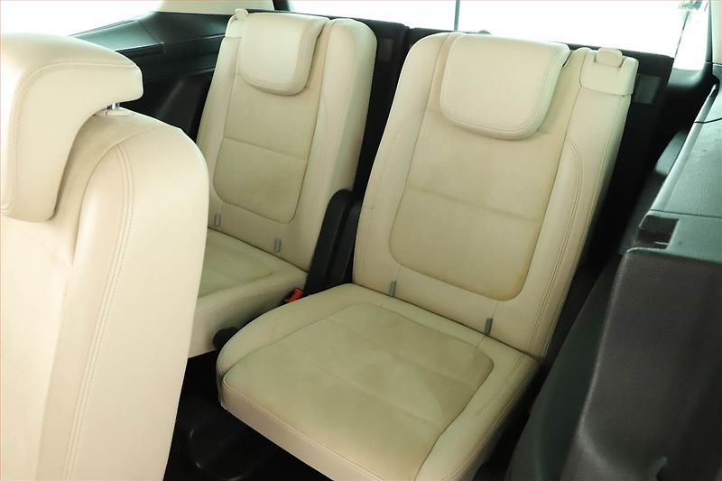 Volkswagen Sharan (2013) 2.0 TDI, Automat, 7 míst, Kůže - fotka 9 z 19