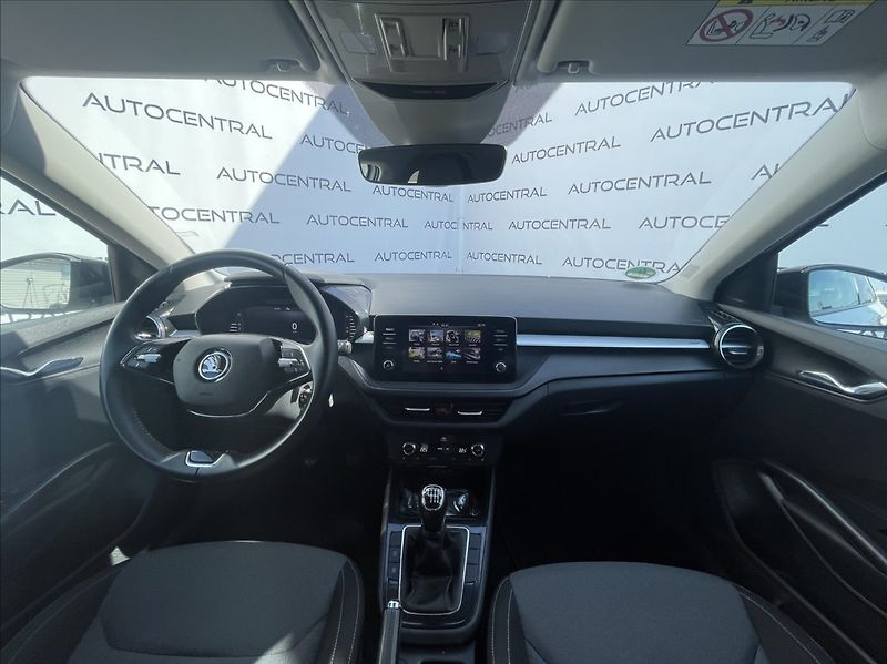 Škoda Fabia 1,0 tsi Edition 110 81kw po se - fotka 18 z 23