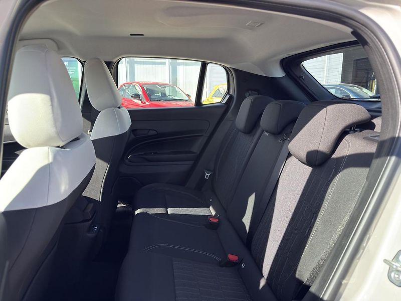 Fiat 600 (2026) Icon 1.2 Turbo Hybrid 145k  - fotka 13 z 25