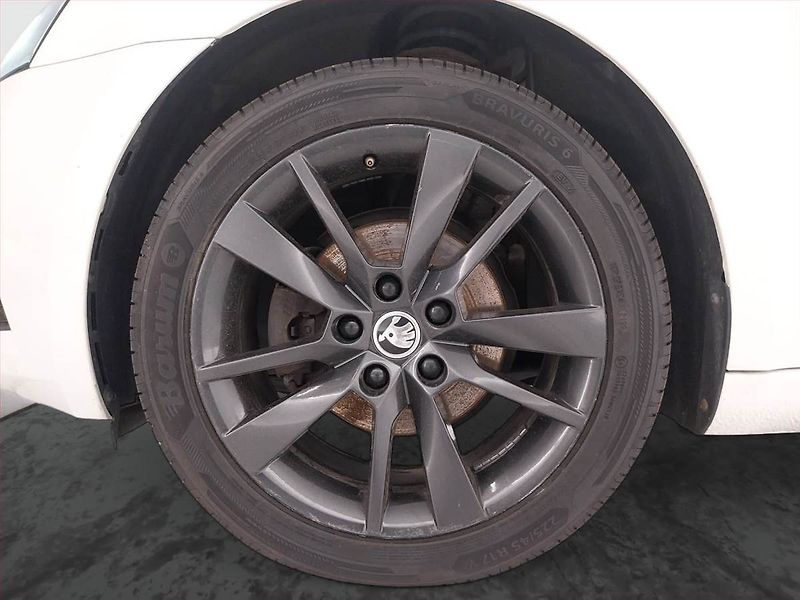 Škoda Octavia (2019) Style 1.6 TDI, Serv.kniha - fotka 15 z 32