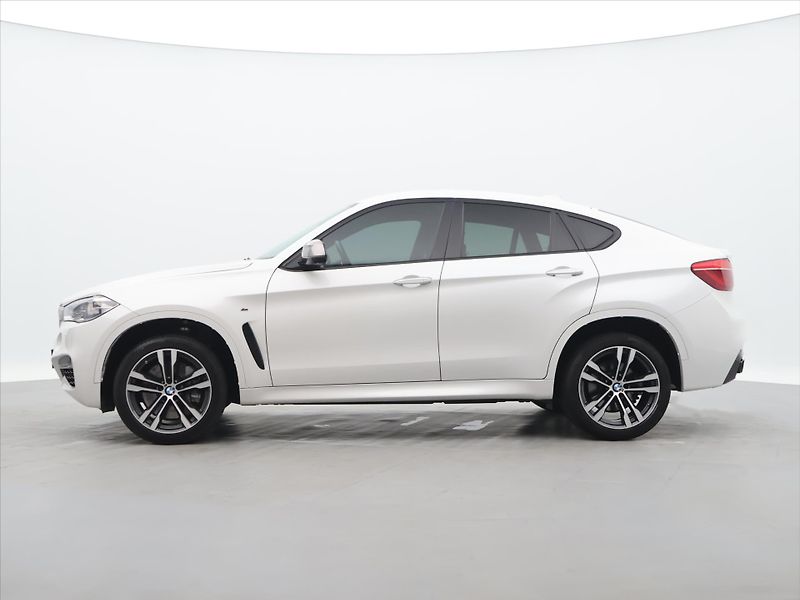 BMW X6 3,0 M50da 260kW Xdrive CZ LED - fotka 4 z 39