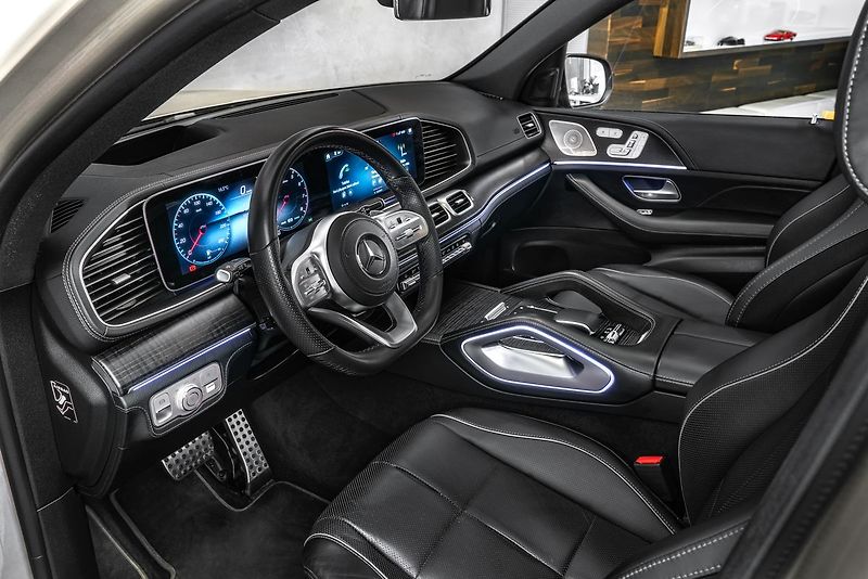 Mercedes-Benz GLS AMG 4Matic - fotka 12 z 26