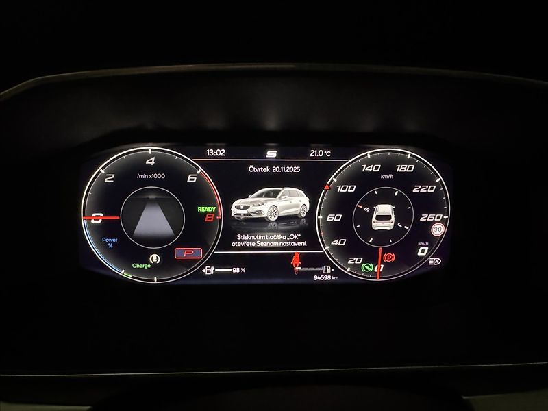 Seat Leon 1,4 TSi  e-Hybrid FR Line LED - fotka 23 z 50