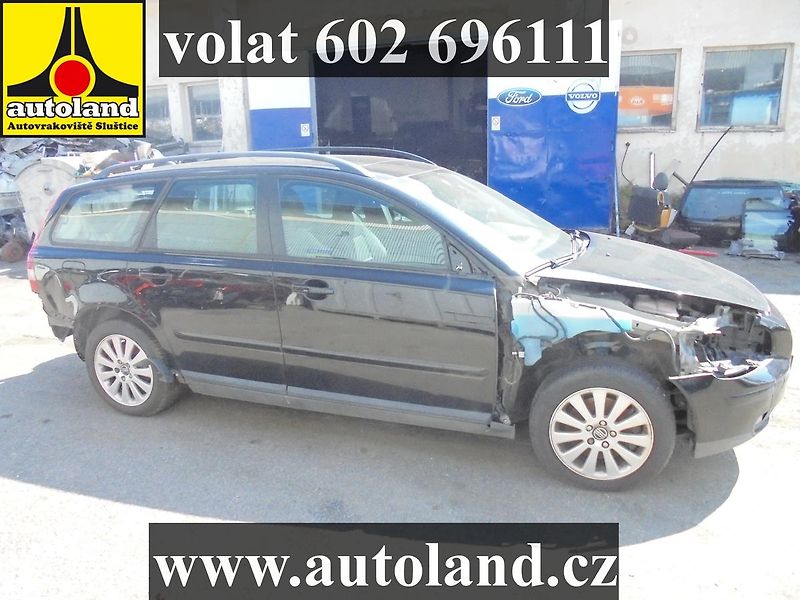 Volvo V50 (2006) VOLAT 602 696111 - fotka 2 z 13