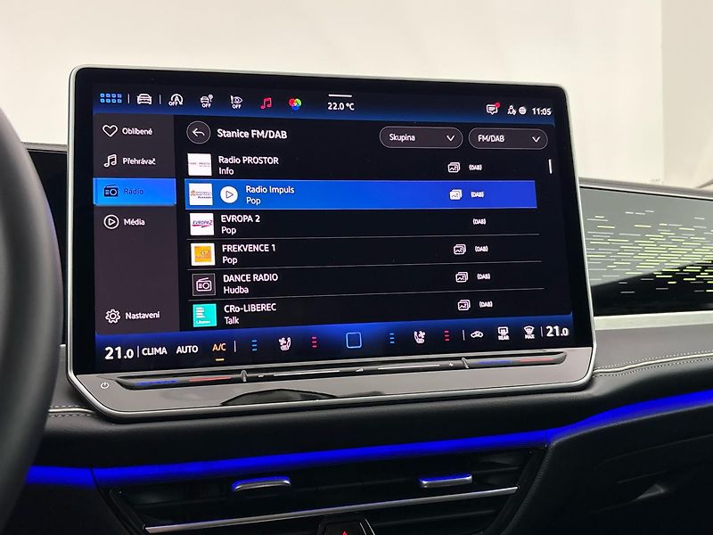 Volkswagen Passat 110kw DSG - fotka 12 z 31