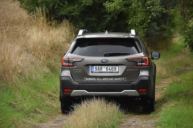 Subaru Outback a odlehlé končiny k sobě dobře pasují