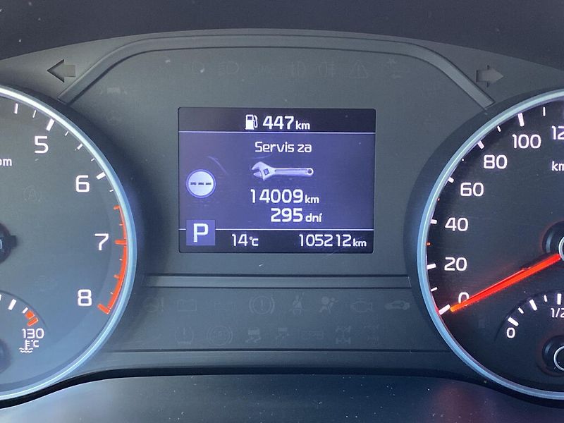 Kia Sportage 1,6 T-GDi 130 kW 4x4 DCT - fotka 10 z 26
