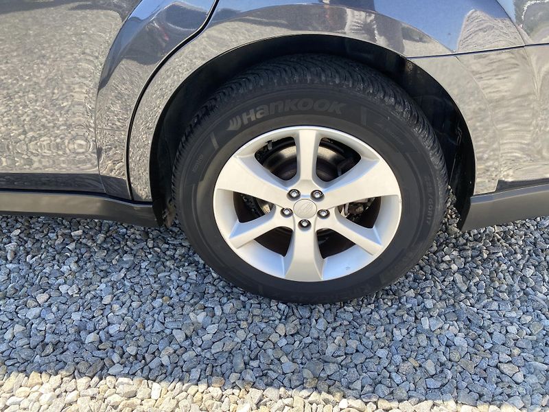 Subaru Outback 2.5i 170PS 4x4 BIFUEL PAN NAVI - fotka 35 z 157