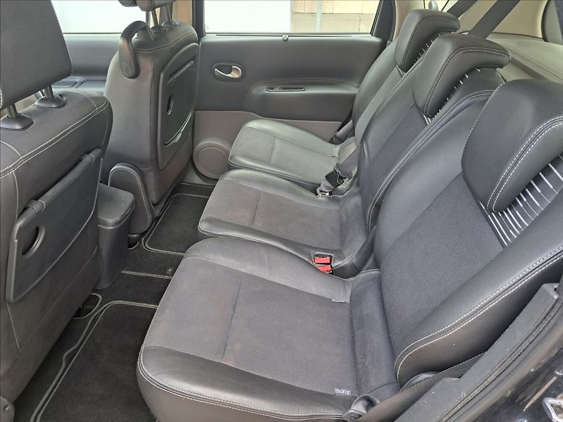 Renault Scénic 1,5 dCi - fotka 24 z 35