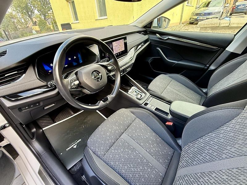 Škoda Octavia (2021) 1.4TSI iV 150 kW DSG Style DCC - fotka 8 z 18