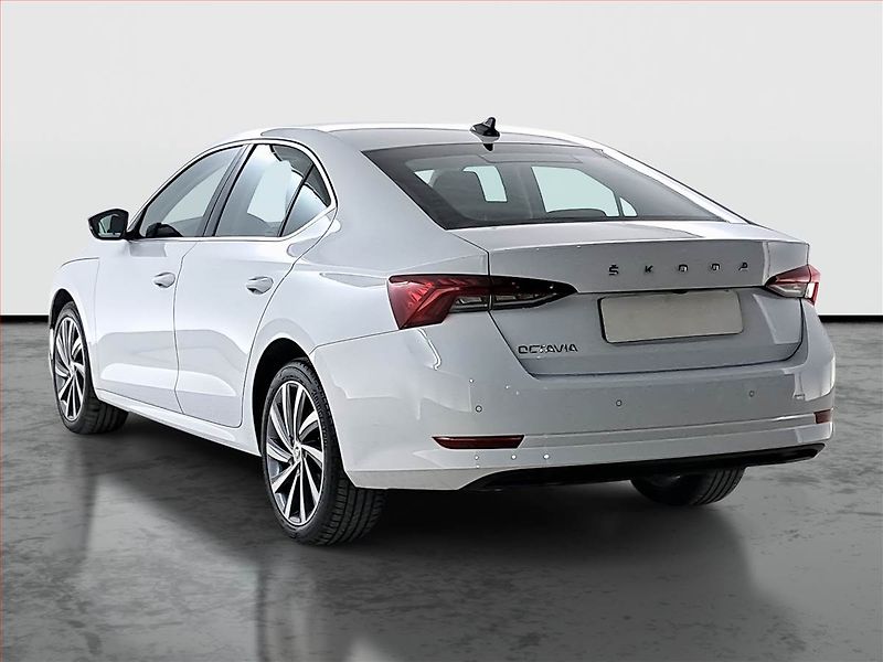 Škoda Octavia (2023) Style Plus 1.5 TSI - fotka 4 z 22