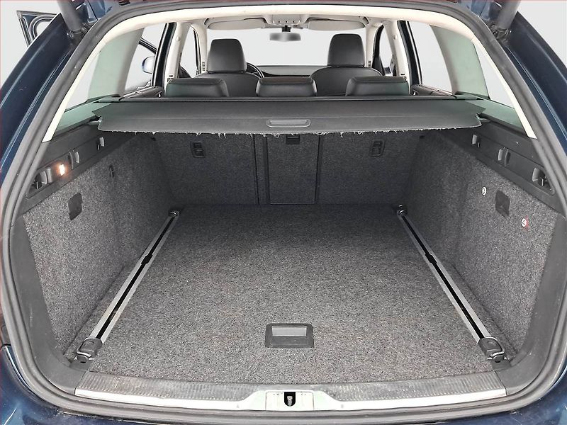 Škoda Superb (2013) 2.0 TDI, 4X4, Xenony - fotka 14 z 21