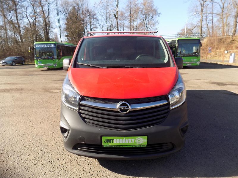 Opel Vivaro (2016) 1.6 88KW KLIMA - fotka 2 z 45