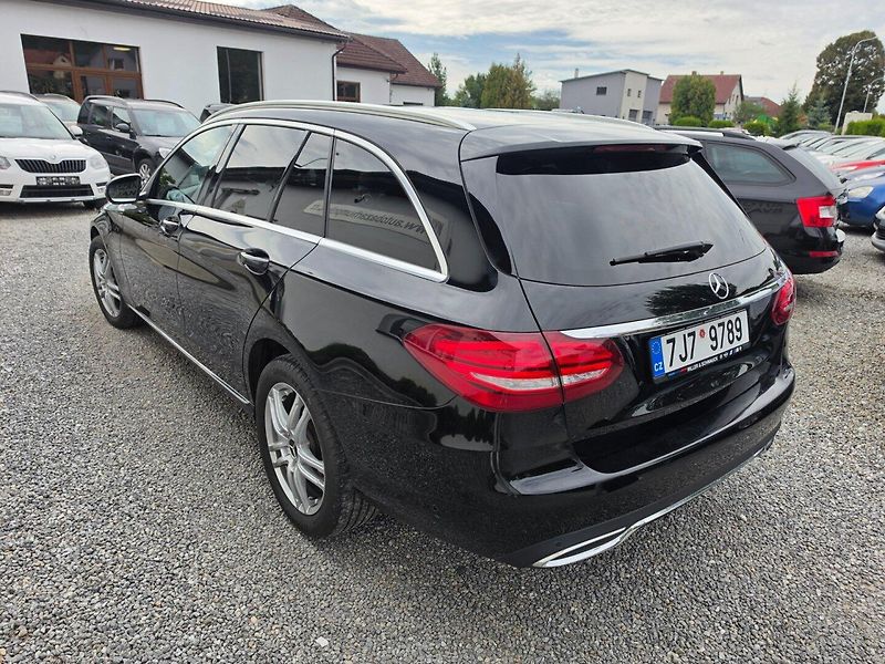 Mercedes-Benz Třídy C (2017) 2.2 D Automat, 4Matic - fotka 6 z 17