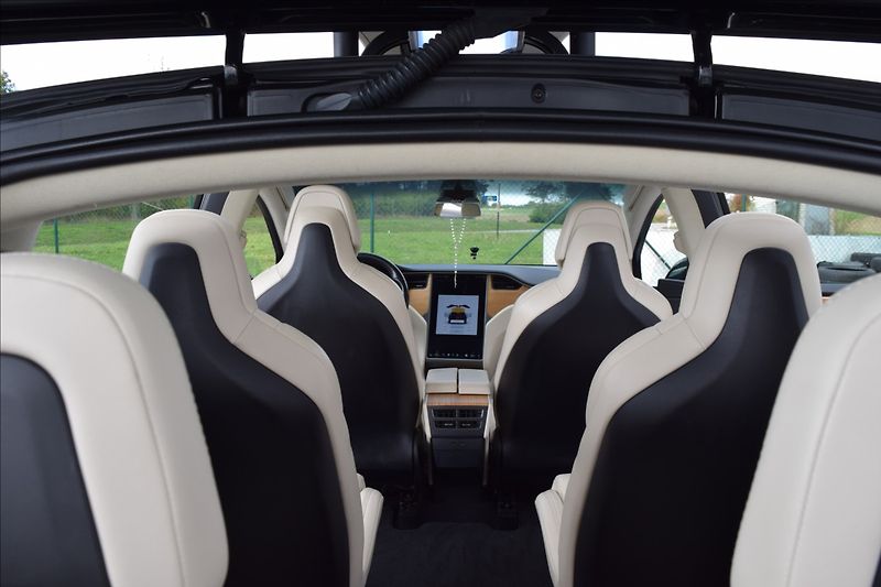 Tesla Model X 100D 4x4 ZÁRUKA TAŽNÉ - fotka 21 z 36