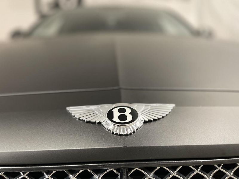 Bentley Flying Spur (2016) 6.0 625 PS  W12 - fotka 26 z 81