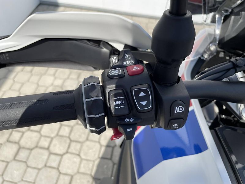 BMW (2026) R 1300 GS - fotka 12 z 12