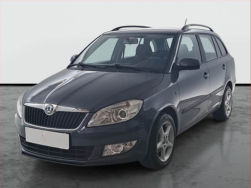 Škoda Fabia (2011) Ambiente 1.2 TSI - fotka 2 z 14