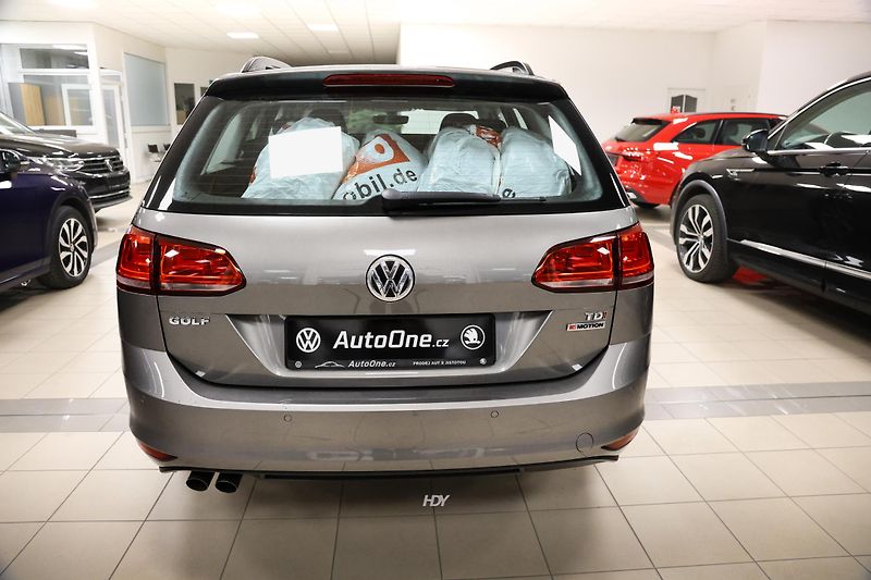 Volkswagen Golf Variant (2016) 1.6TDI 4x4 TOP STAV VW - fotka 7 z 24