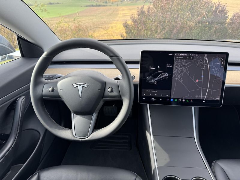 Tesla Model 3 SR+ SoH 96% Nová baterie - fotka 10 z 29