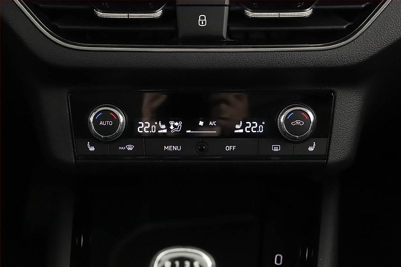 Škoda Kamiq (2021) Style 1.0 TSI, ČR,1.maj - fotka 11 z 19