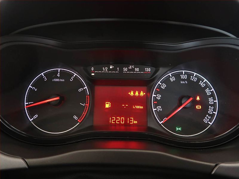 Opel Corsa (2019) 1.2, LPG, Tempomat - fotka 11 z 14