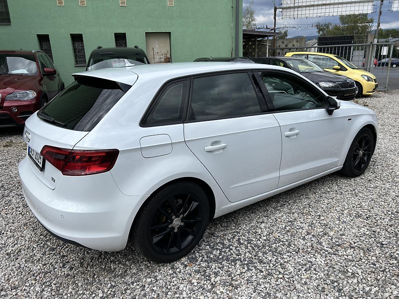Audi A3 (2014) 1.6 TDi 77KW - fotka 6 z 27