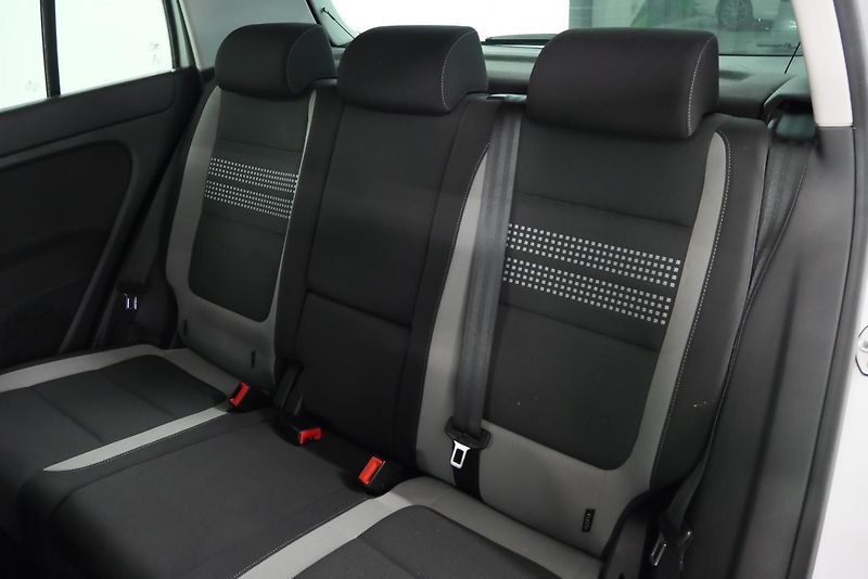 Volkswagen Golf Plus - fotka 25 z 27