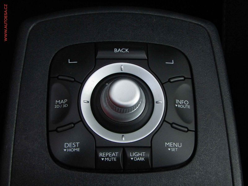 Renault Mégane (2012) 1.6 dCi 7míst, STK5/28 - fotka 16 z 21