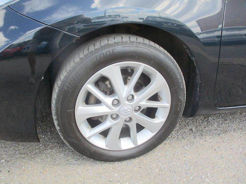 Toyota Auris 1.6i VVTi*AUTOM*NAVI*VÝHŘEV*TZ - fotka 25 z 47