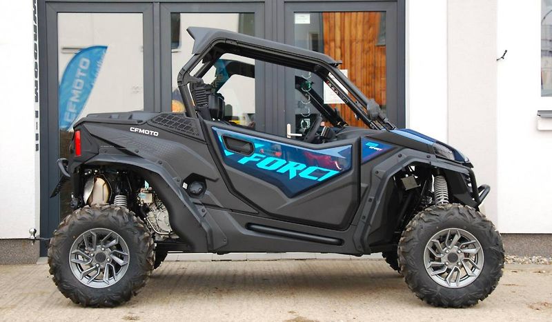CFMOTO (2026) Gladiator Z950 Sport BLUE - fotka 2 z 25