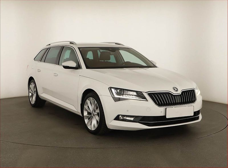 Škoda Superb (2018) 2.0 TDI, 4X4, Automat, Kůže - fotografie inzerátu