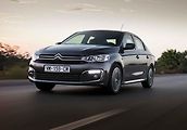 Také Citroënů Elysée úřady letos zaregistrovaly do provozu pouze 7