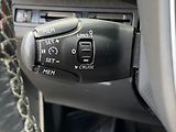 Peugeot 3008 (2018) 1.2 PT, Allure, AT - náhled 13