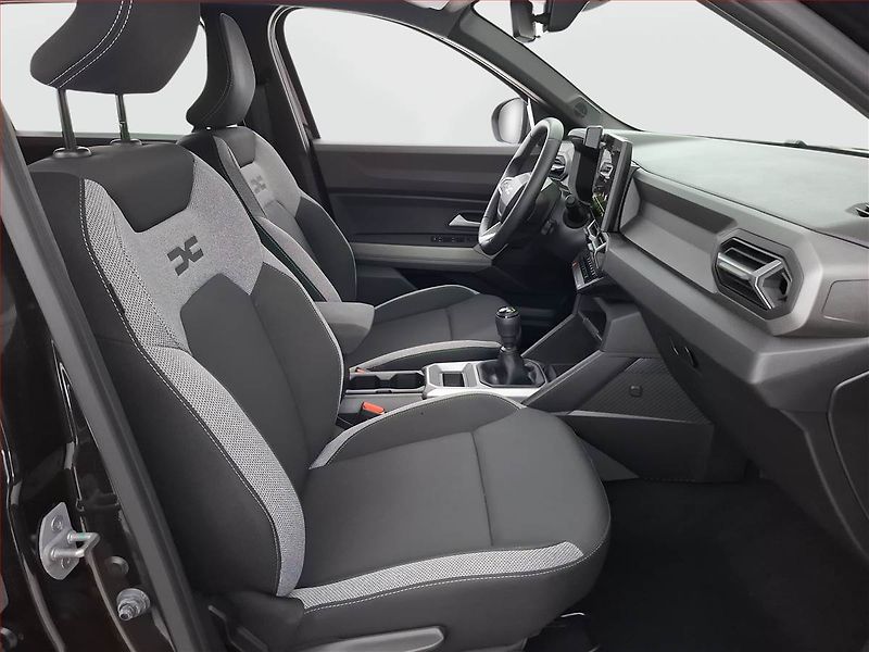 Dacia Bigster (2025) 1.2 MHEV, JOURNEY, KEYLESS - fotka 9 z 20