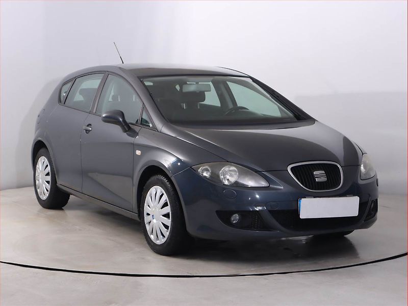 Seat Leon (2009) 1.6, nová STK, jezdí výborně - fotka 1 z 15