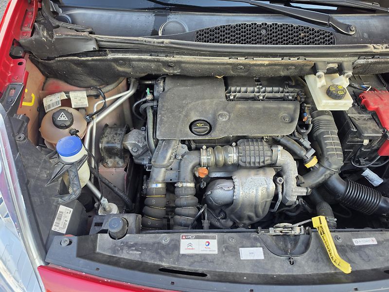 Citroën Berlingo 1.6 HDI 7MIST TZ  - fotka 18 z 27