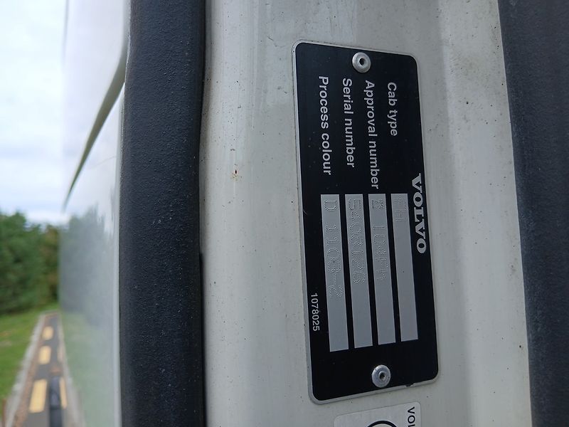 Volvo FH 42 Standart - fotka 34 z 40
