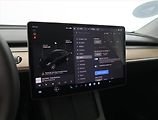 Tesla Model Y (2023) Long Range AWD 79kWh, SoH 93% - náhled 24