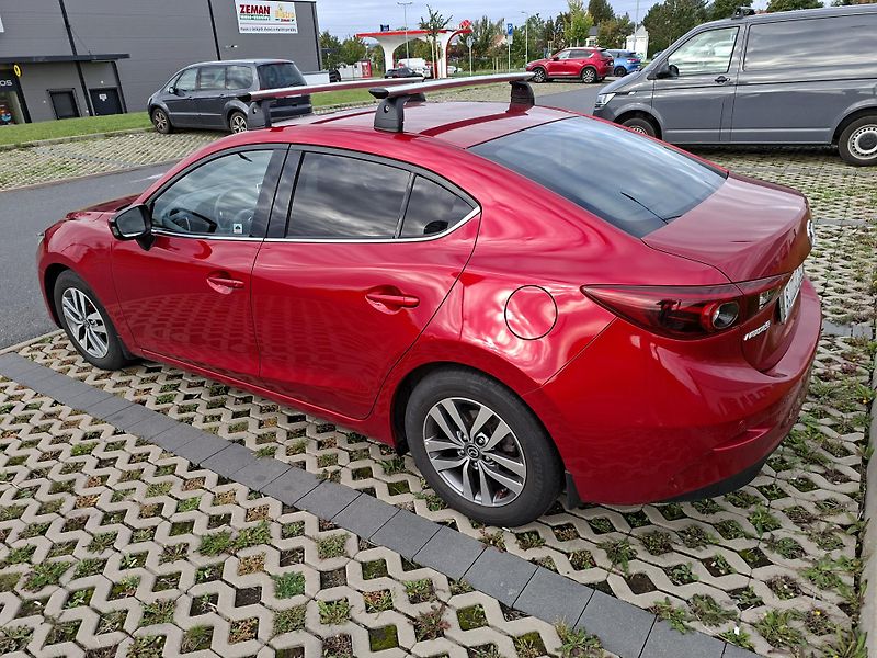 Mazda 3 (2014) - fotka 2 z 17