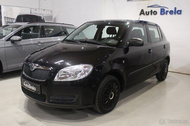Škoda Fabia (2009) 1.2 HTP, 67 000km,servis Škoda - fotka 2 z 16