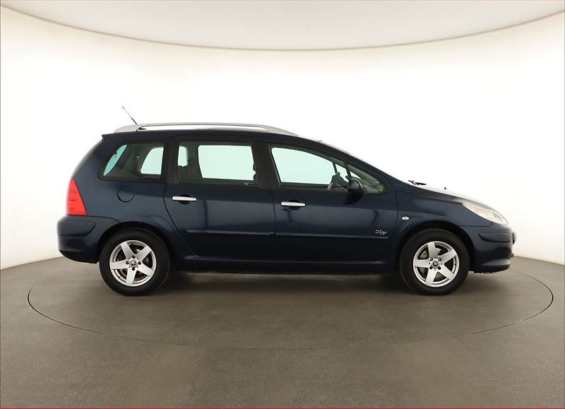 Peugeot 307 (2008) 1.6 HDi, zamluveno - fotka 6 z 13