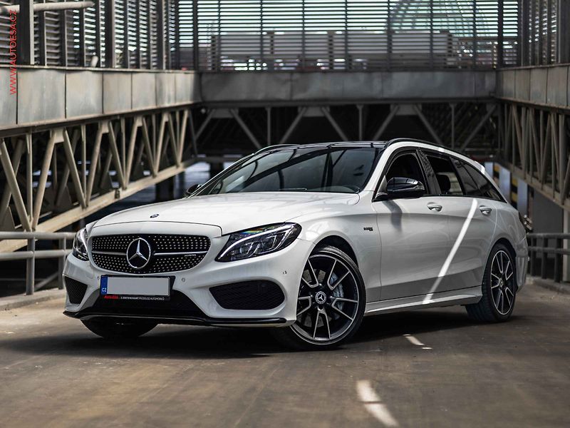 Mercedes-Benz Třídy C (2016) 3.0 V6 BiTurbo AMG C 43 - fotografie inzerátu